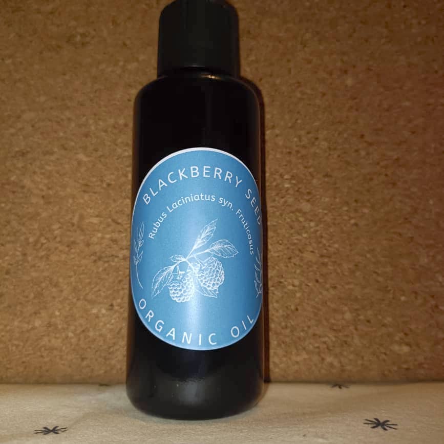 Organic Blackberry Seed Oil Rubus Laciniatus Fruticosus Miron Glass with Dropper Bottled by Hand Food Grade Cold Press Blackberry Seed