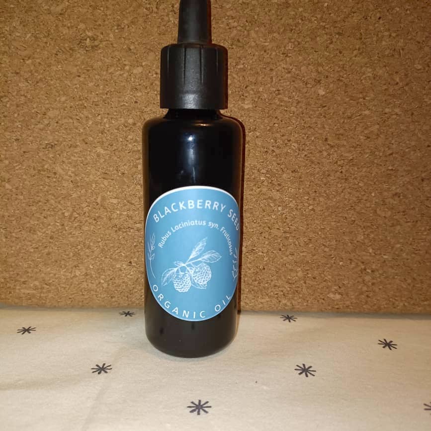 Organic Blackberry Seed Oil Rubus Laciniatus Fruticosus Miron Glass with Dropper Bottled by Hand Food Grade Cold Press Blackberry Seed