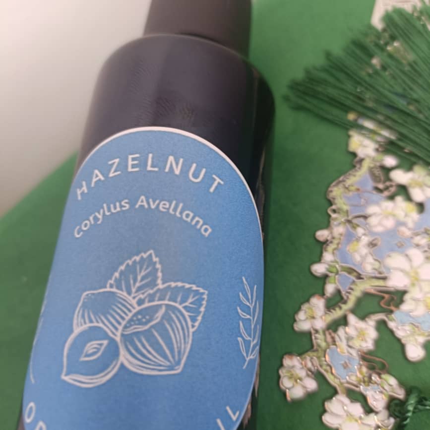 Organic Hazelnut Oil Corylus Avellana in Miron Violet Glass Premium Quality Oil Glass Dropper Bottled by Hand Food Grade Hazel Nut Oil