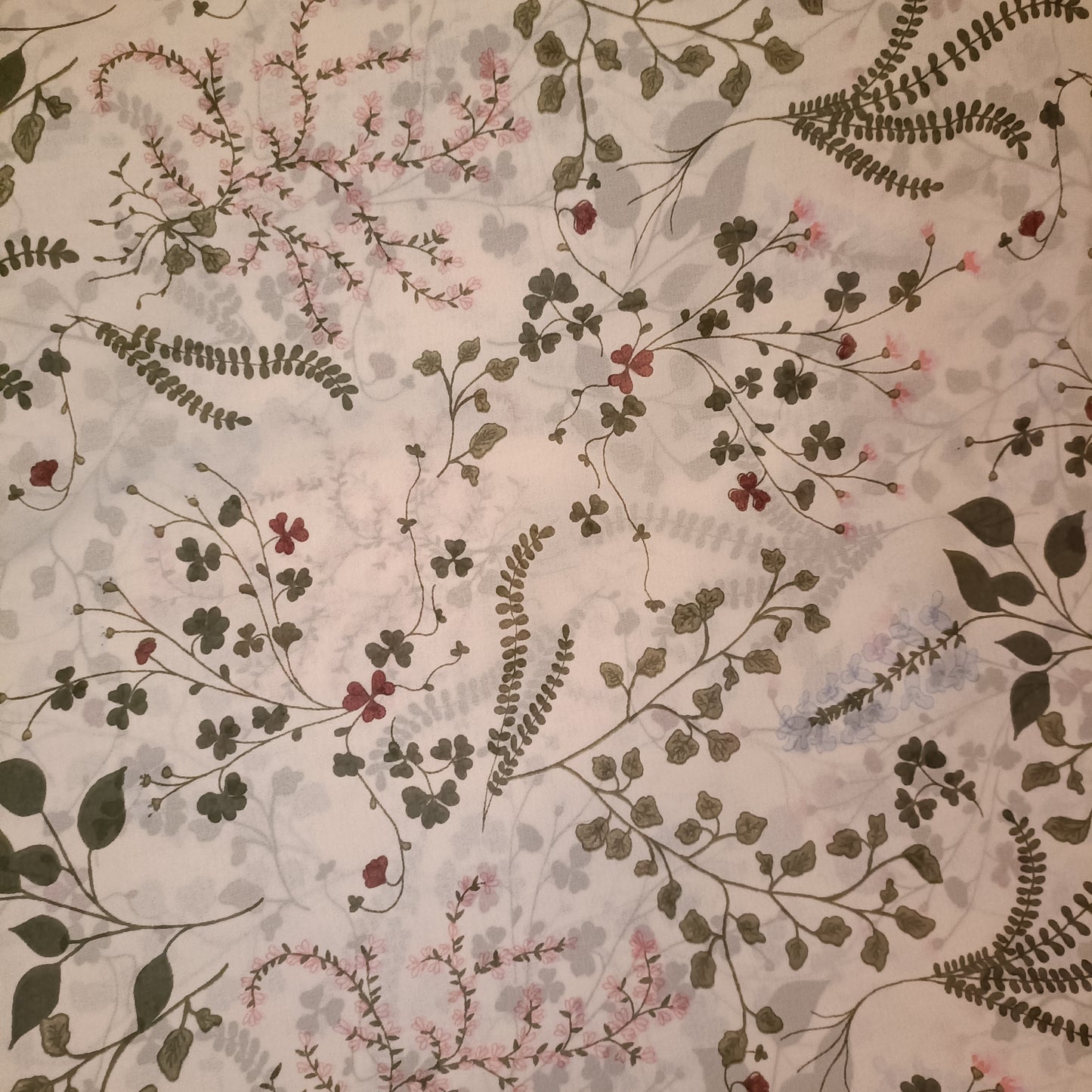3 meters Beautiful Botanicals Leaves Vines Chiffon Dressmaking Fabric 56" Red and Olive Green Print Leaf sold per meter dressmaking garden