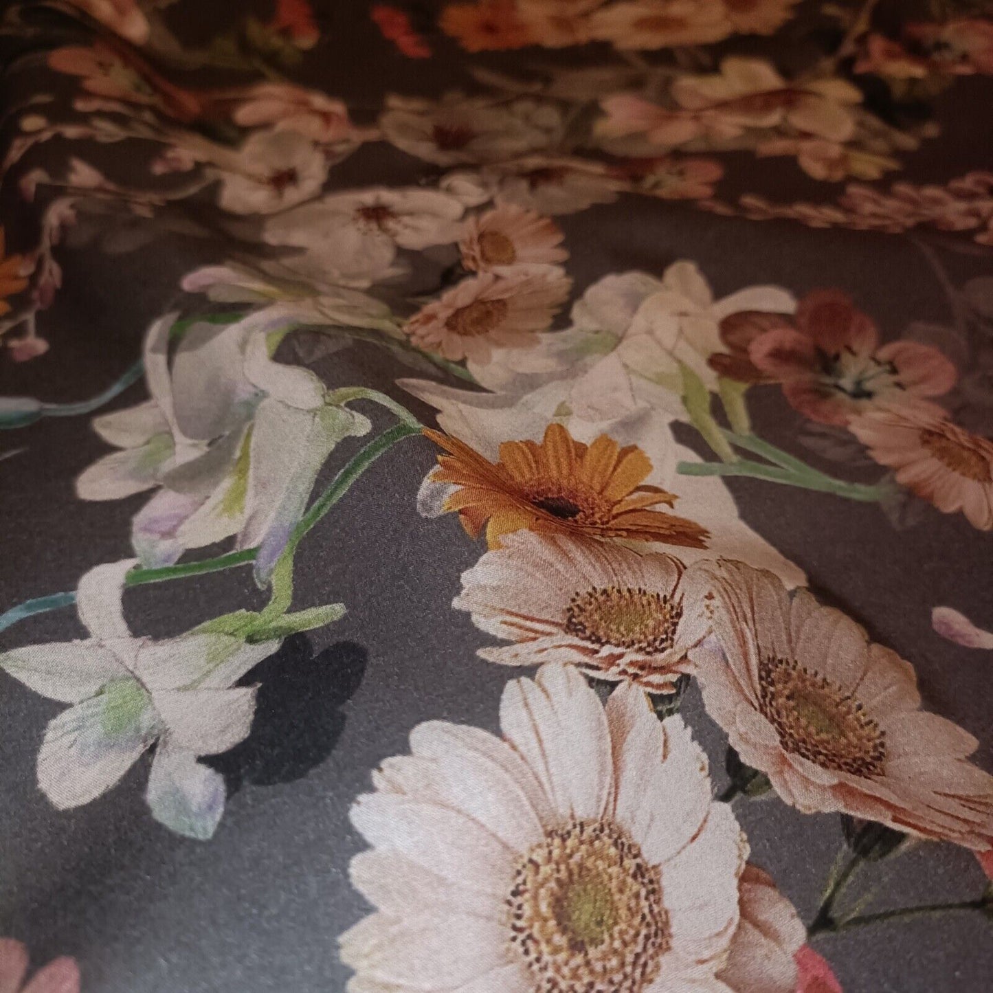 Grey Floral High Quality Soft Cotton Lawn Fabric 54" Botanics Dressmaking Quilting Sold per Meter Flowers Print Fabric Breathable