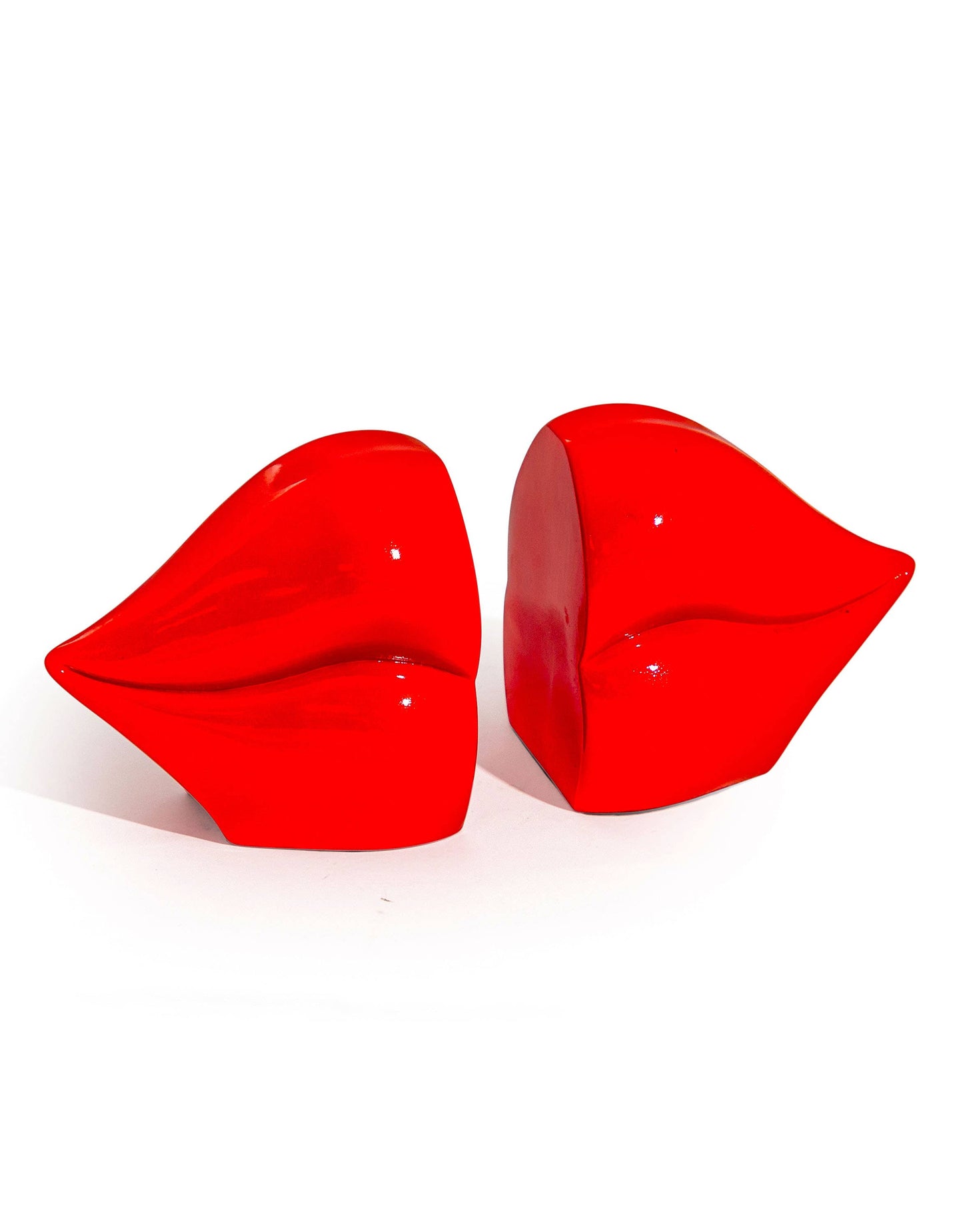 Set of Red Lips Bookends - Vibrant Book Stoppers for Stylish Organization