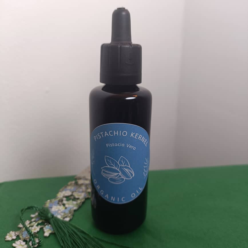 Organic Pistachio Kernel Oil Pistacia Vera in Miron Glass with Dropper Bottled by Hand Food Grade Cold Pressed Pistachio Nut Oil