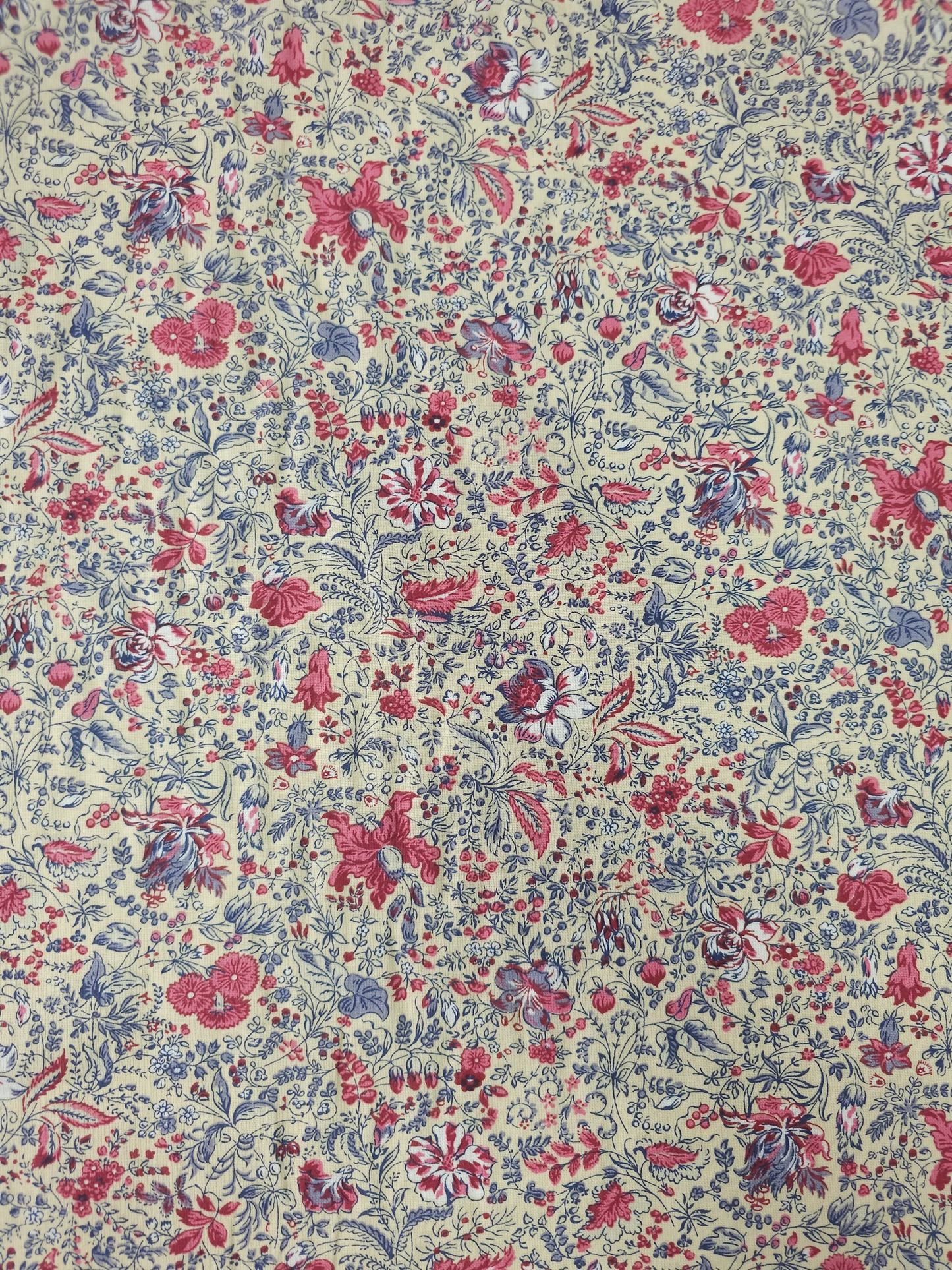 Pink and Lavender on Cream Vintage floral fabric 44" 100% Cotton Calico Dressmaking, quilting sold per meter dressmaking Flower Print Fabric